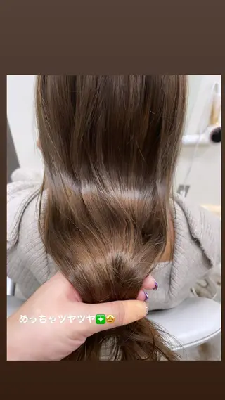 ロング カラー 平 ちひろのヘアスタイル