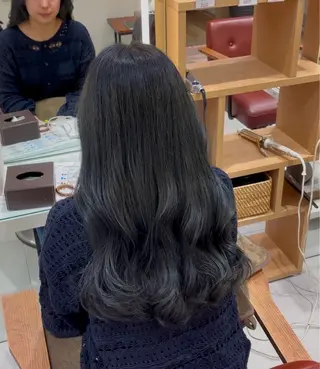 カラー 艶カラー/アレンジ 💟すなおのヘアスタイル