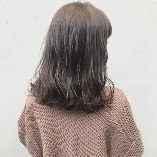 ミディアム カラー ヤスドミ ケイスケのヘアスタイル