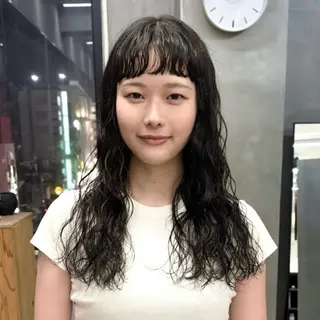 ロング パーマ 榛葉 夢乃のヘアスタイル