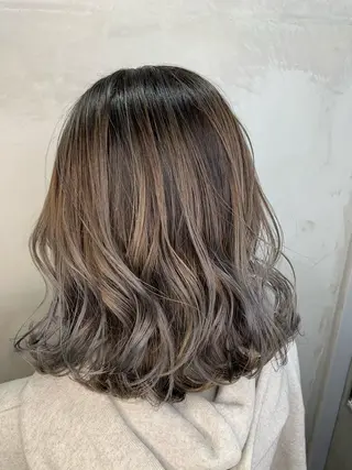 ミディアム 佐藤/本物志向の 髪質改善サロンのヘアスタイル