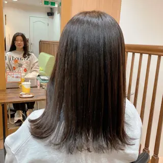 ロング MOLLASALON 浅香山店所属・ツジ モモカのヘアスタイル