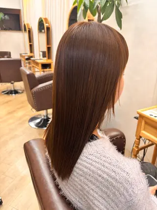 カラー 高橋 唯のヘアスタイル