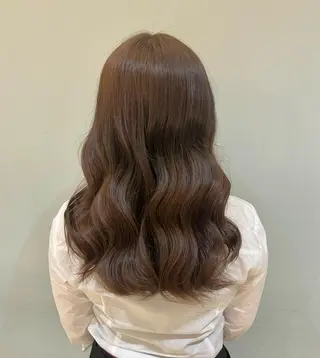 セミロング カラー 【韓国艶カラー🎀】 添田 菜摘のヘアスタイル