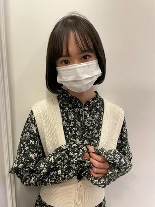 ミディアム コテ巻き/パーマ/艶 透明感/荻原凜太郎のヘアスタイル