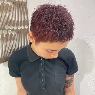 ショート カラー WATER所属・SAKI 🪽 ハイトーンのヘアスタイル