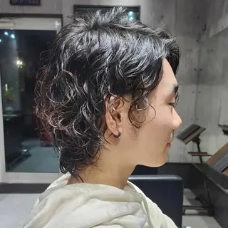 パーマ 高橋嵐 プラスイズムヴェレンのヘアスタイル