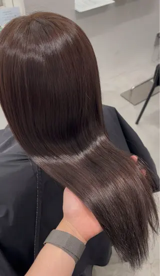 ロング 羽鳥 菜々子のヘアスタイル