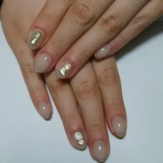 ネイル リラクゼーション＆ネイル仙殊~センジュ~所属・senju 　のネイルデザイン