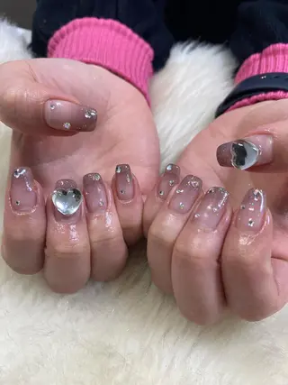 ネイル OOMINE KAORIのネイルデザイン