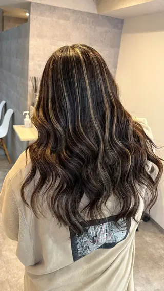 ロング カラー 💎夏葵 ハイライト /デザイン特化のヘアスタイル