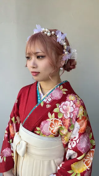 ロング ヘアアレンジ akane/ 縮毛矯正/暖色のヘアスタイル