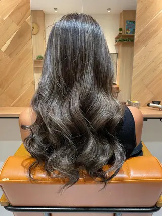 ロング 中田 サヤカのヘアスタイル