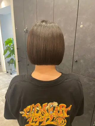 ショート TENSHO ハイトーンレイヤーのヘアスタイル