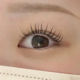 マツエク・マツパ Air+<PLUS>森下店所属・橋本 朋佳のマツエク・マツパデザイン