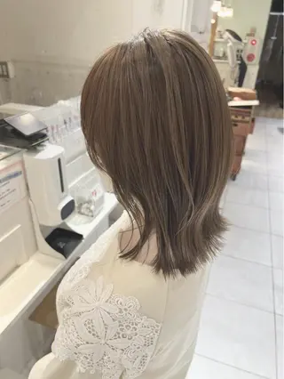 ミディアム カラー ヘアアレンジ 🌷山田 有友名🌷のヘアスタイル