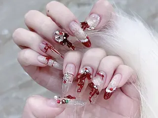 ネイル 🎀まゆ 🪽🐾のネイルデザイン