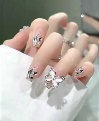 ネイル ^MEOW^ salonのネイルデザイン