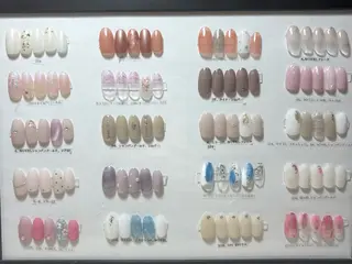 ネイル Nailist Yurinaのネイルデザイン