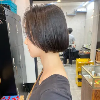 ミディアム カラー ブロンド/ブリーチ 【SITY.】のヘアスタイル