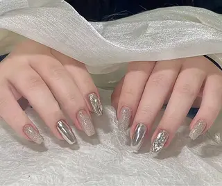 ネイル 相沢 さやかのネイルデザイン