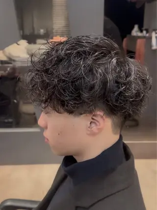 ショート パーマ メンズ ラフィスヘアー シン 大分店所属・ラフィスヘアー 大分店のヘアスタイル