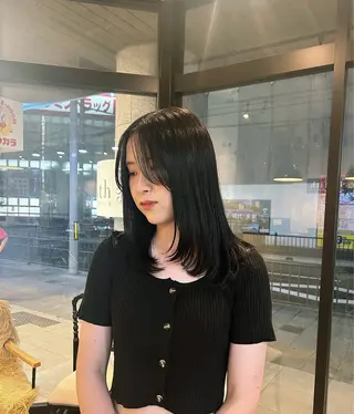 ミディアム 木下 美優のヘアスタイル