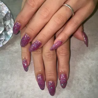 ネイル One Na1l ゆい☺︎のネイルデザイン