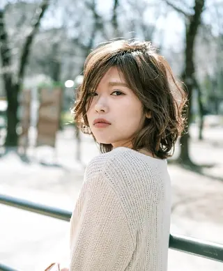 ミディアム 美髪✨LAKOLA  池袋✨のヘアスタイル