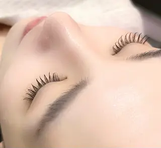 マツエク・マツパ アイラッシュアイブロウサロンSHE:P【シイプ】所属・瑞慶山 あんりのマツエク・マツパデザイン