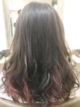 カラー 嶋村夏実🌼レイヤー 🌸白髪ぼかしのヘアスタイル