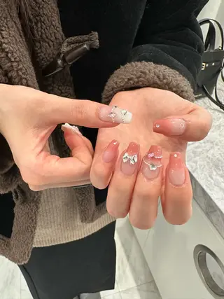 ネイル nachi 🎀のネイルデザイン