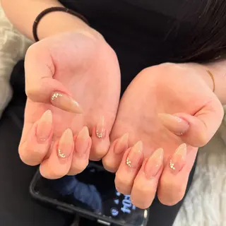 ネイル SALON ELVI.所属・𝚊𝚢𝚊𝚗𝚊 .のネイルデザイン
