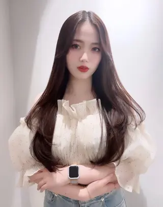 ロング カラー &chaLme   心斎橋所属・emi/髪質改善/ 韓国風/艶カラーのヘアスタイル