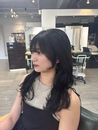 ロング カラー ふんわりワンカール レイヤー/小寺葵のヘアスタイル