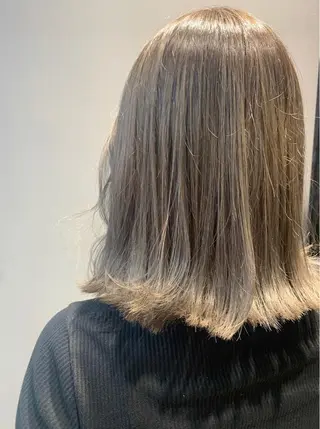 ミディアム カラー うえの ももねのヘアスタイル