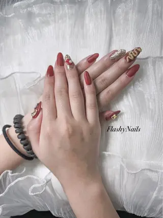 ネイル Flashy Nailsのネイルデザイン