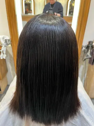 セミロング 艶髪/透明感カラー/ METEO/山田凌大のヘアスタイル