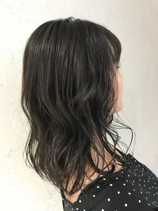 ミディアム カラー パーマ マツエク・マツパ 韓国ヘア🇰🇷/ レイヤーカット✂︎のヘアスタイル