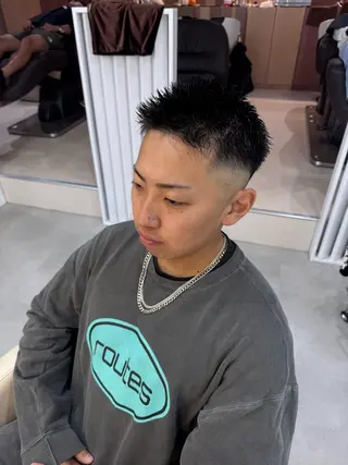 ショート R/🤎 パーマ＆ブリーチ🔥のヘアスタイル