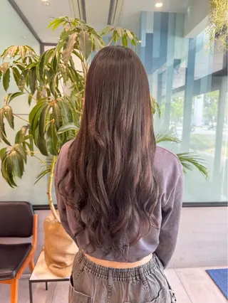 ロング 福山 莉浬のヘアスタイル