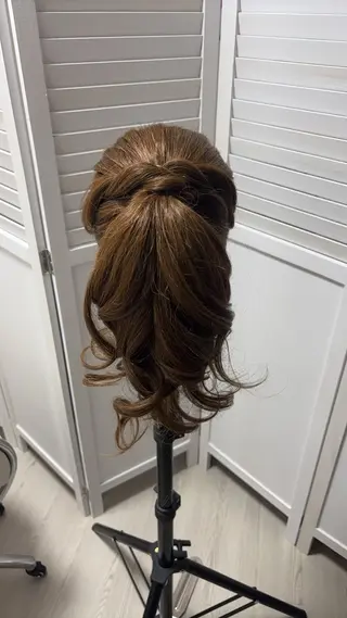ヘアアレンジ crown所属・crown 調布のマツエク・マツパデザイン