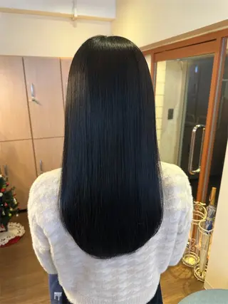 セミロング 渋谷 美優のヘアスタイル