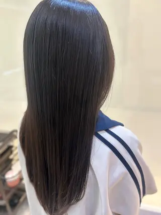 ロング 艶質改善/縮毛矯正 ササキナツミのヘアスタイル