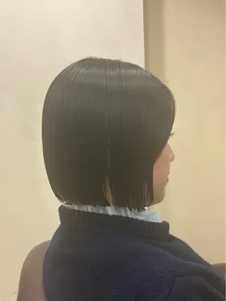 ショート CLALA Abeno所属・河上 玲のヘアスタイル
