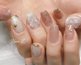 ネイル 芦辺 香奈のネイルデザイン