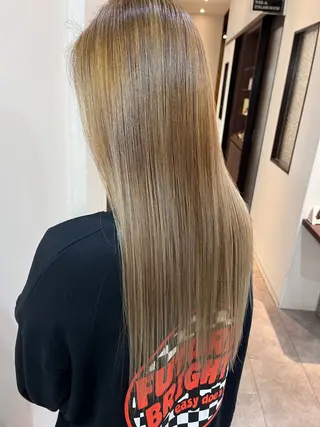 ロング Feel luce所属・坂野 智也のヘアスタイル