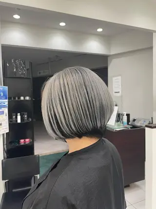ショート カラー 今だけカット無料✨ 表参道美容師 井出光のヘアスタイル
