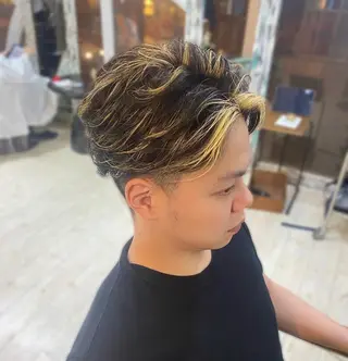 カラー RINA🦋 【韓国風/艶髪】のヘアスタイル