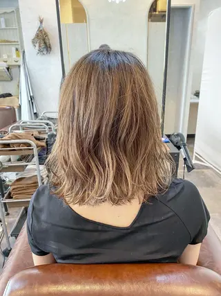 ミディアム カラー ⭐️ショート⭐️美髪 矯正⭐️水口陸のヘアスタイル